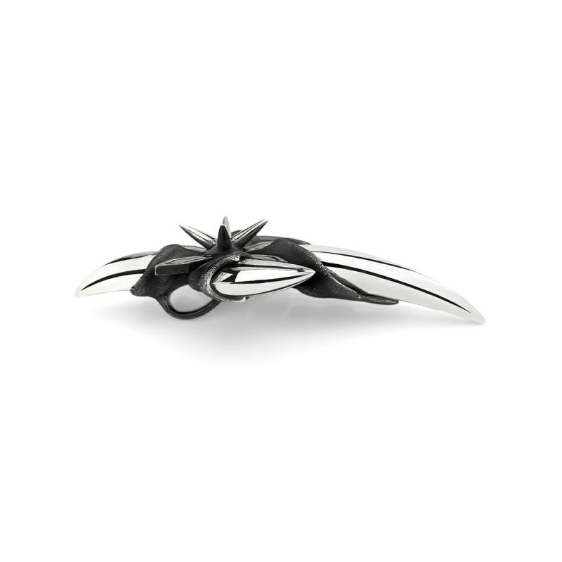 ブラッディマリー バンパイア ソーン クロス ペンダント