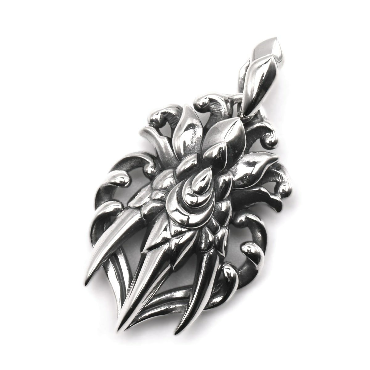 ブラッディマリー オーケアノスピアス w/ロンドンブルートパーズ