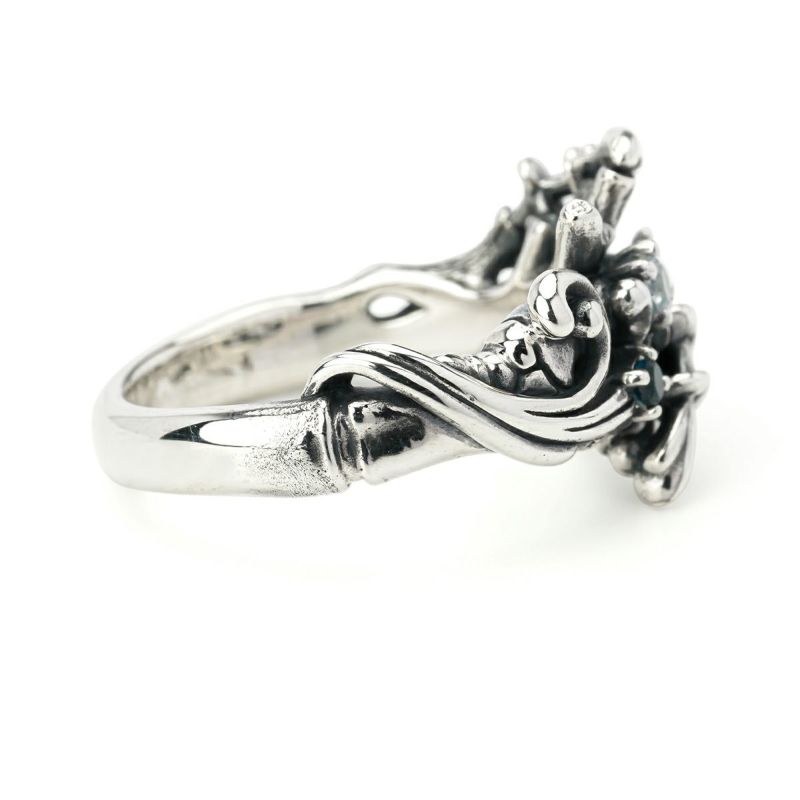 ブラッディマリー メガイラリング w/スカイブルートパーズ/ロンドン