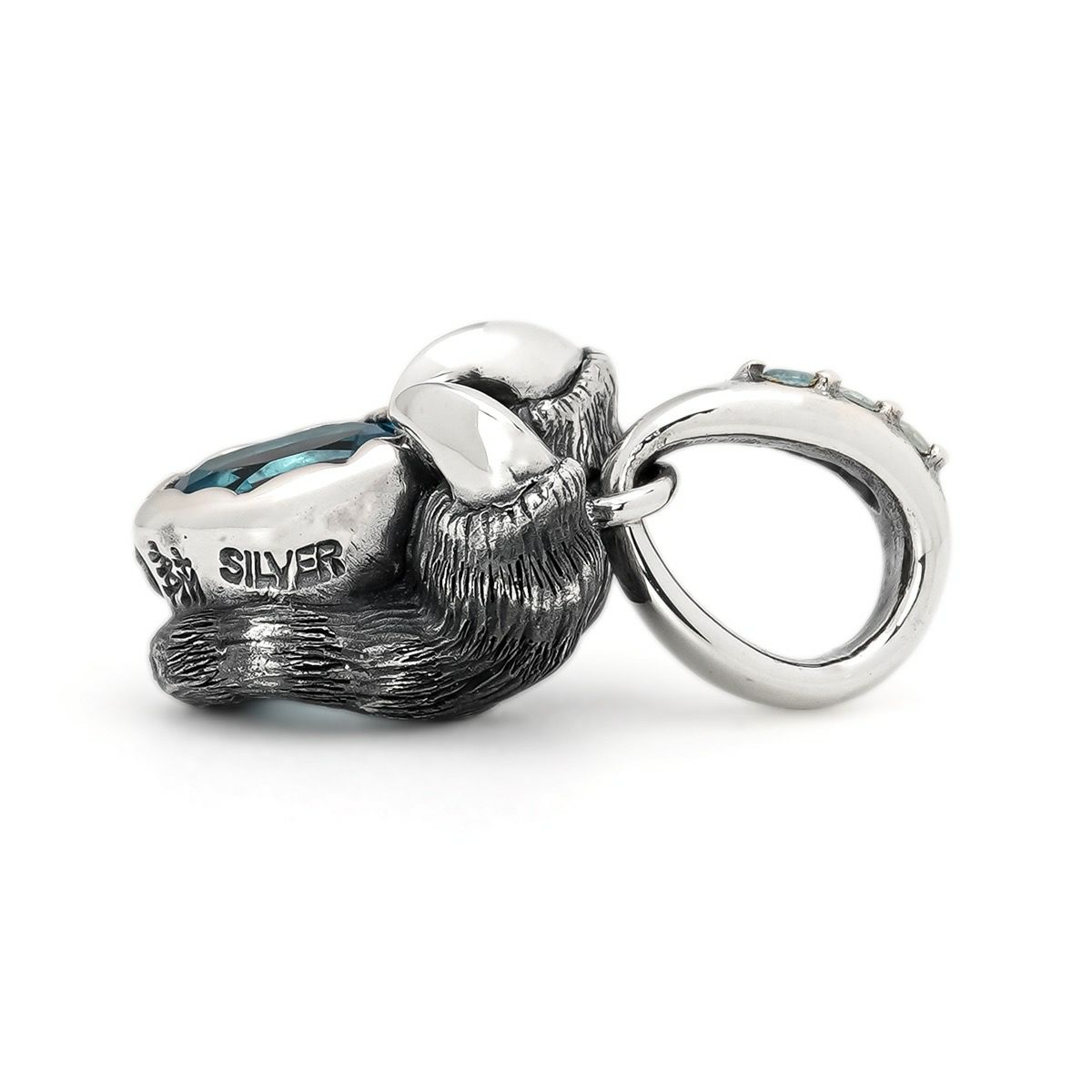 ブラッディマリー 白虎ペンダント w/スイスブルートパーズ/スカイ